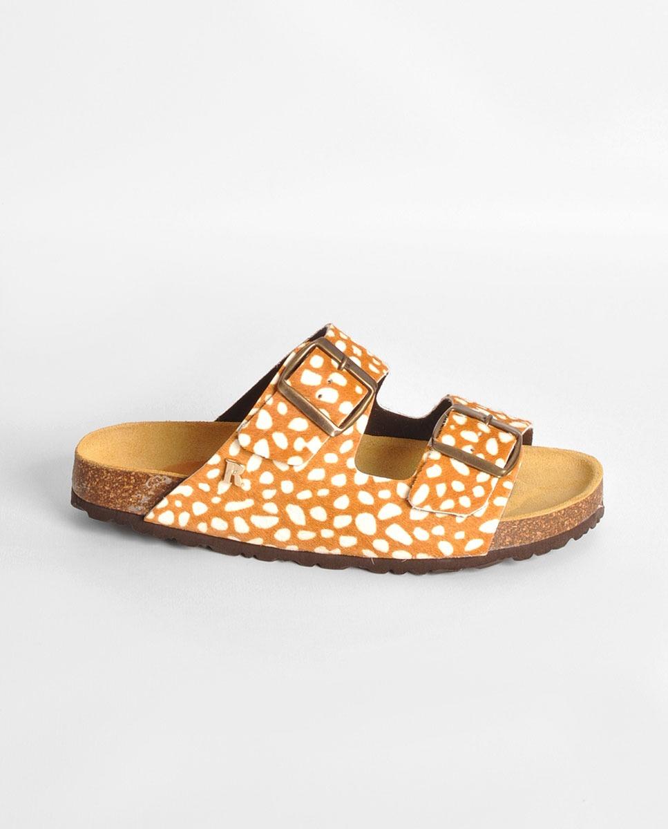 Imagem 0 de Chinelo em Pelo Bamby