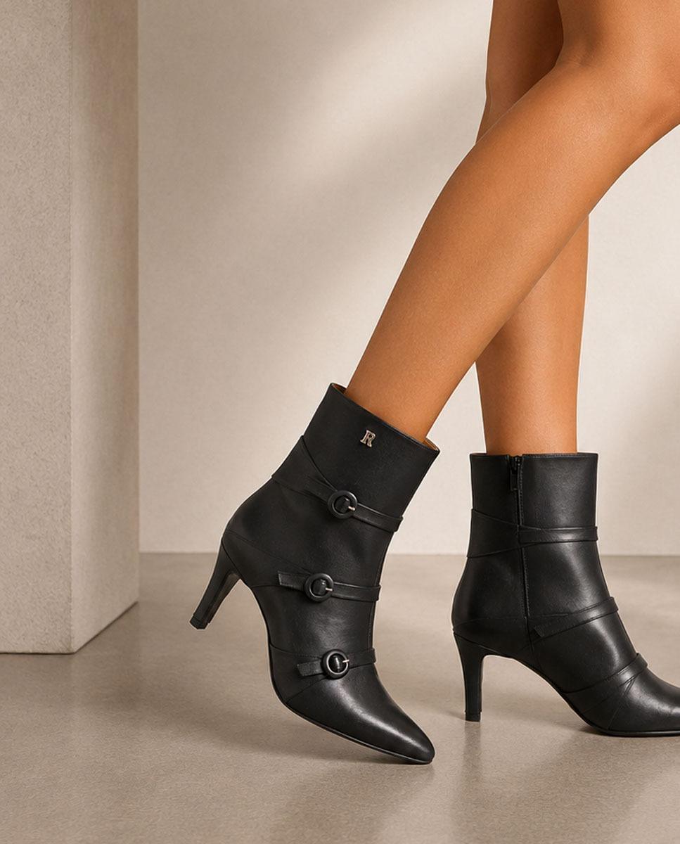 Bota em Pele Preto com Aplicações Preto-2
