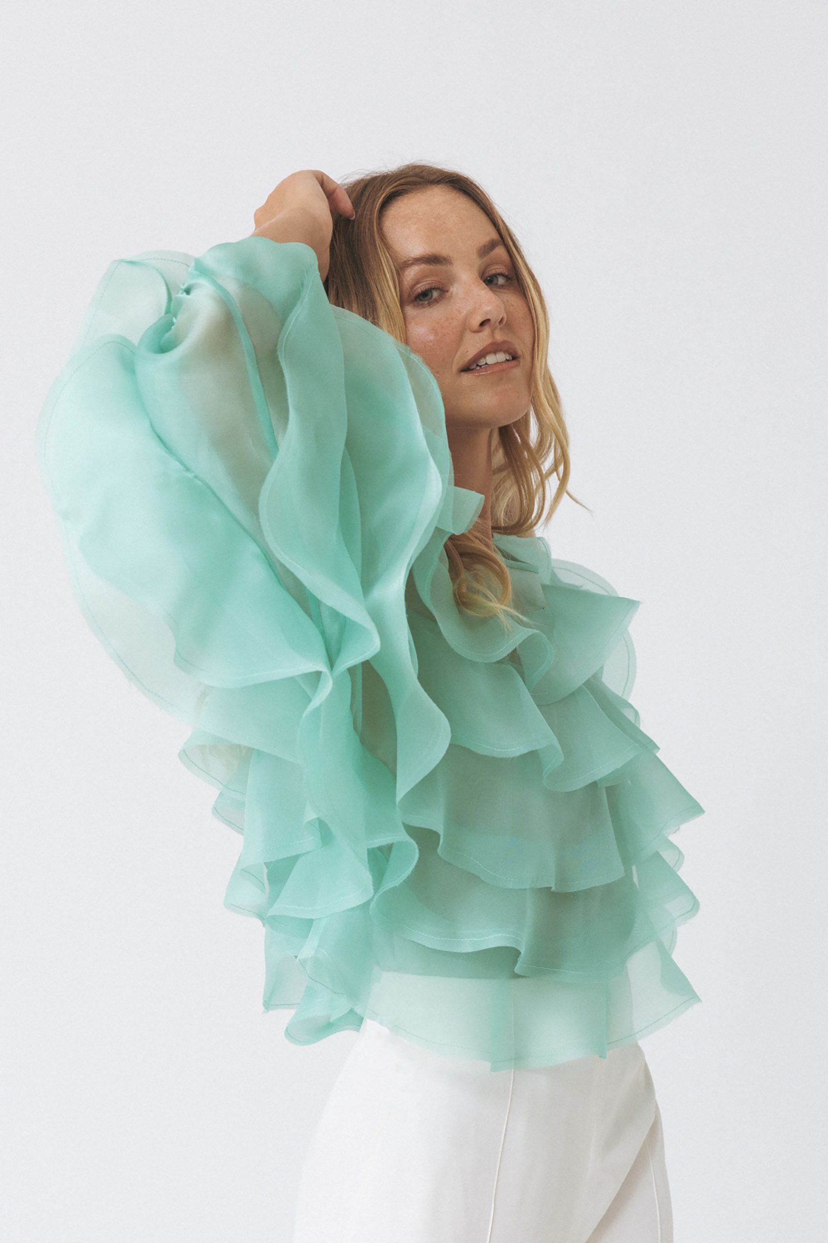 Imagem 0 de Blusa Folhos Volumosa