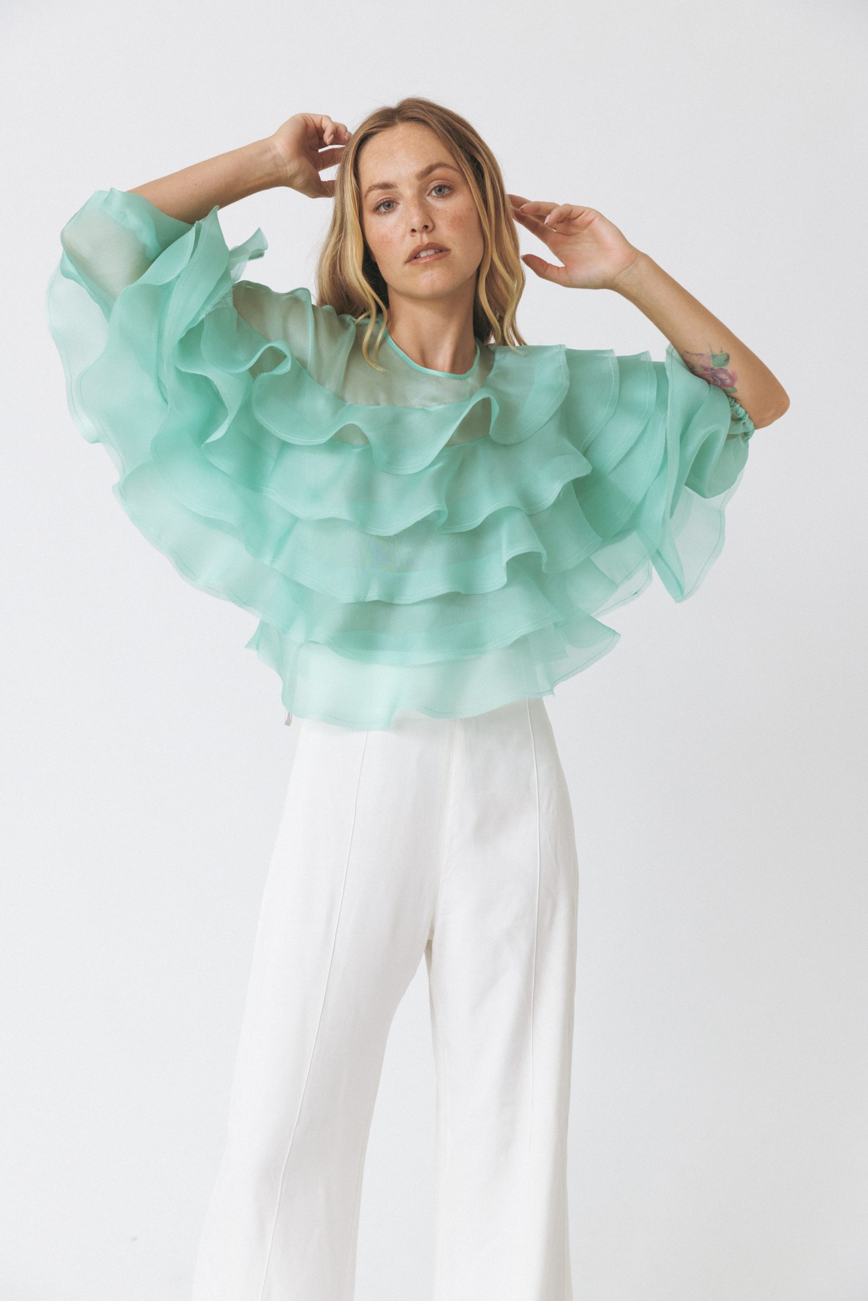 Blusa Folhos Volumosa Verde-claro-4