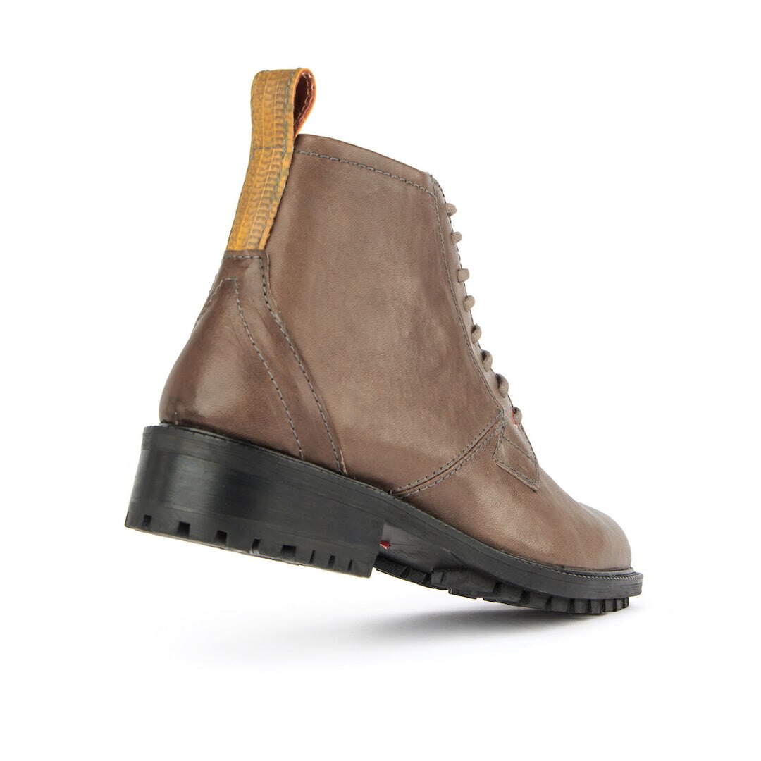 Botas "Unisexo" em pele de cortimenta vegetal cinzentas Amarelo-3