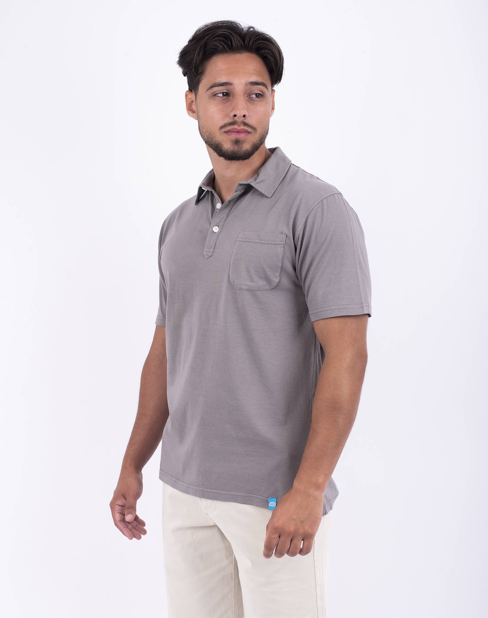 Polo com bolso em jersey de algodão orgânico Cinzento-2