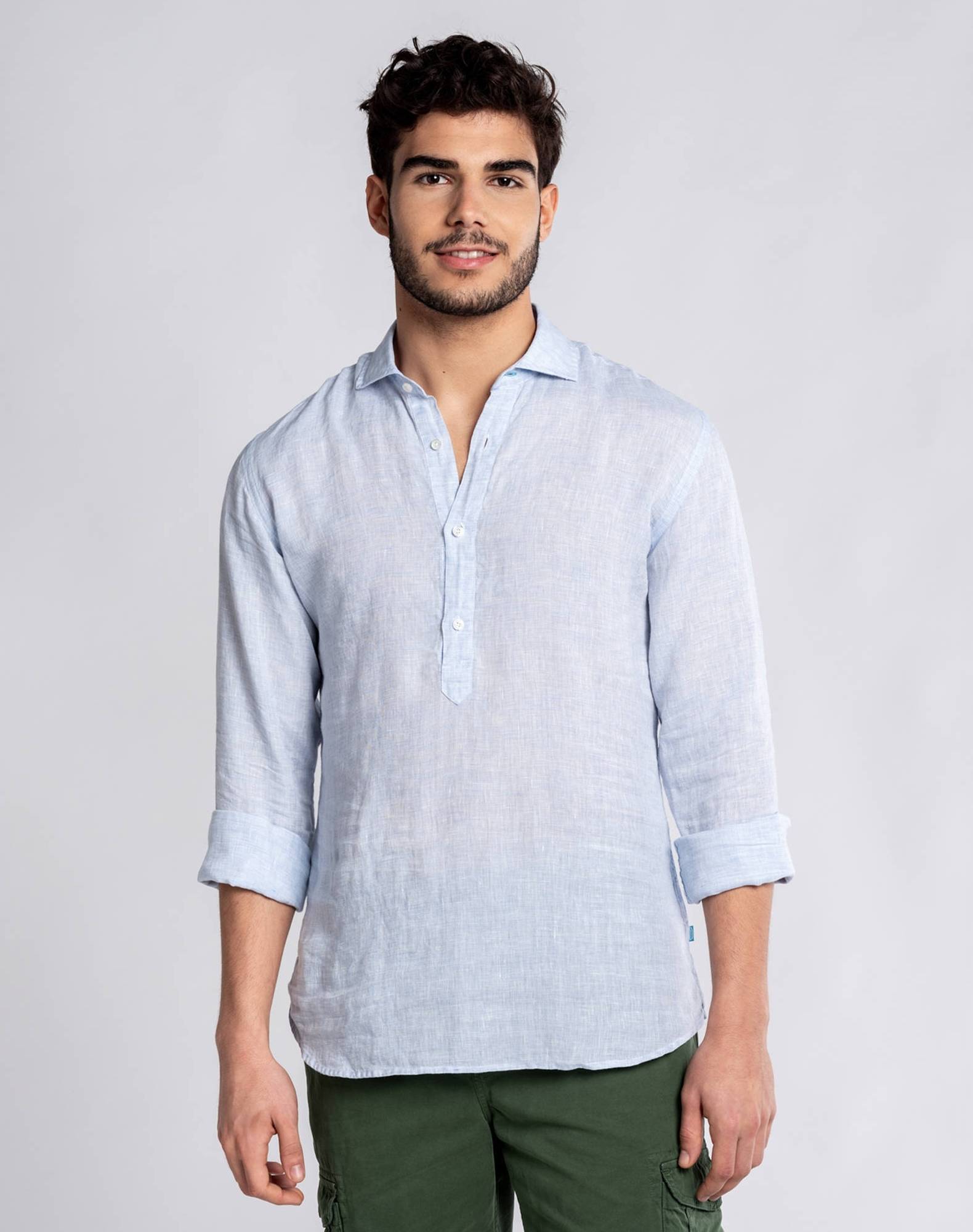 Camisa Polera lisa em linho Azul-claro-2