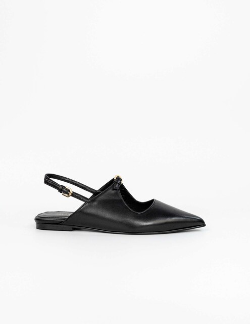 Imagem 0 de Sapatos Rasos em Pele - Preto