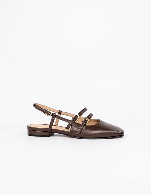Imagem 0 de Sapatos Rasos em Pele com Fivelas - Castanho