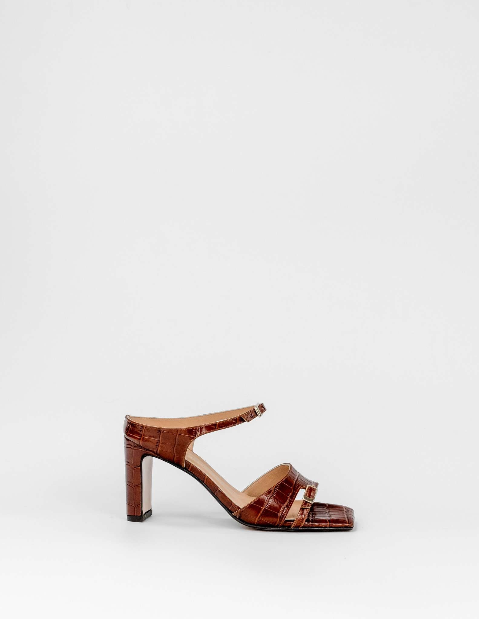 Imagem 0 de Sandálias com Salto em Pele Texturizada - Brandy