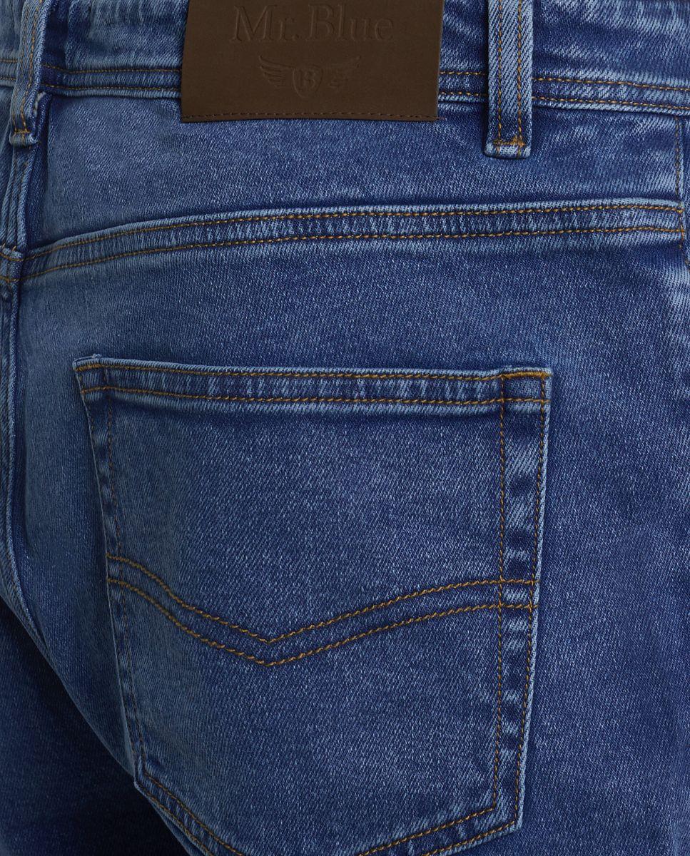 Calças Jeans de Corte Regular Fit em Azul Azul-2