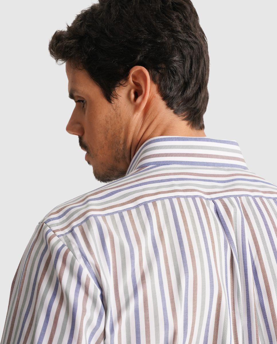 Camisa Às Riscas com Corte Regular Verde-2