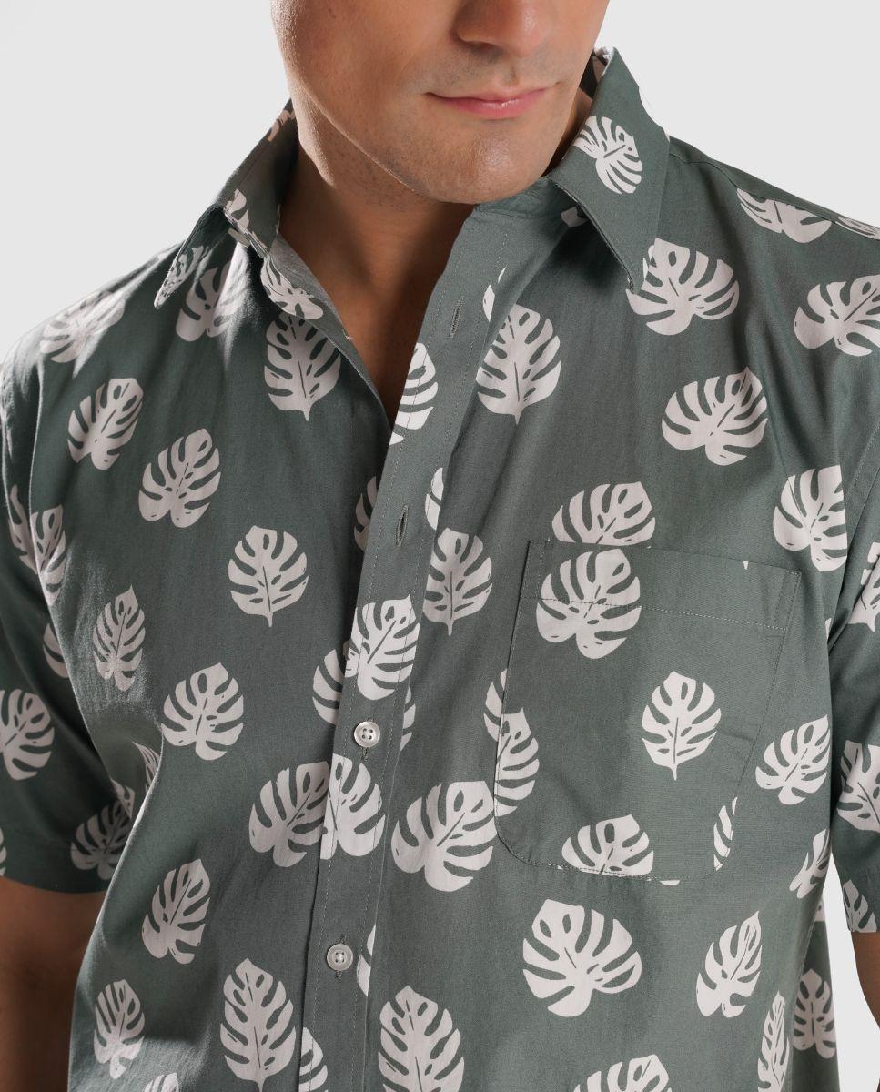 Camisa de Linho com Corte Regular Estampado Verde-4
