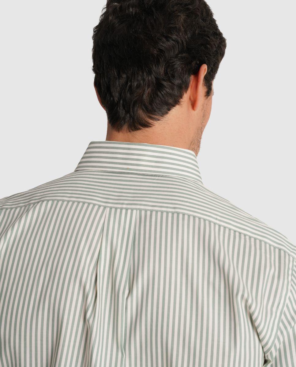 Camisa Às Riscas com Corte Regular Verde-2