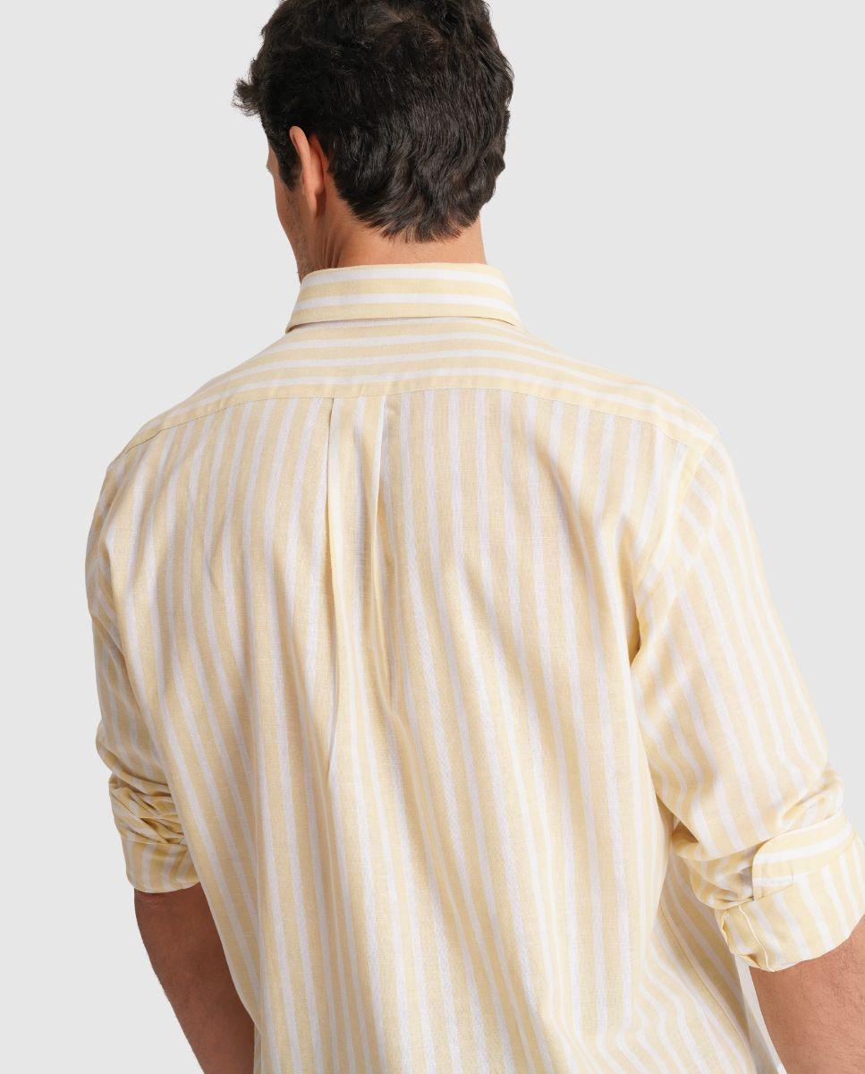 Camisa com Linho Às Riscas e Corte Regular Amarelo-2