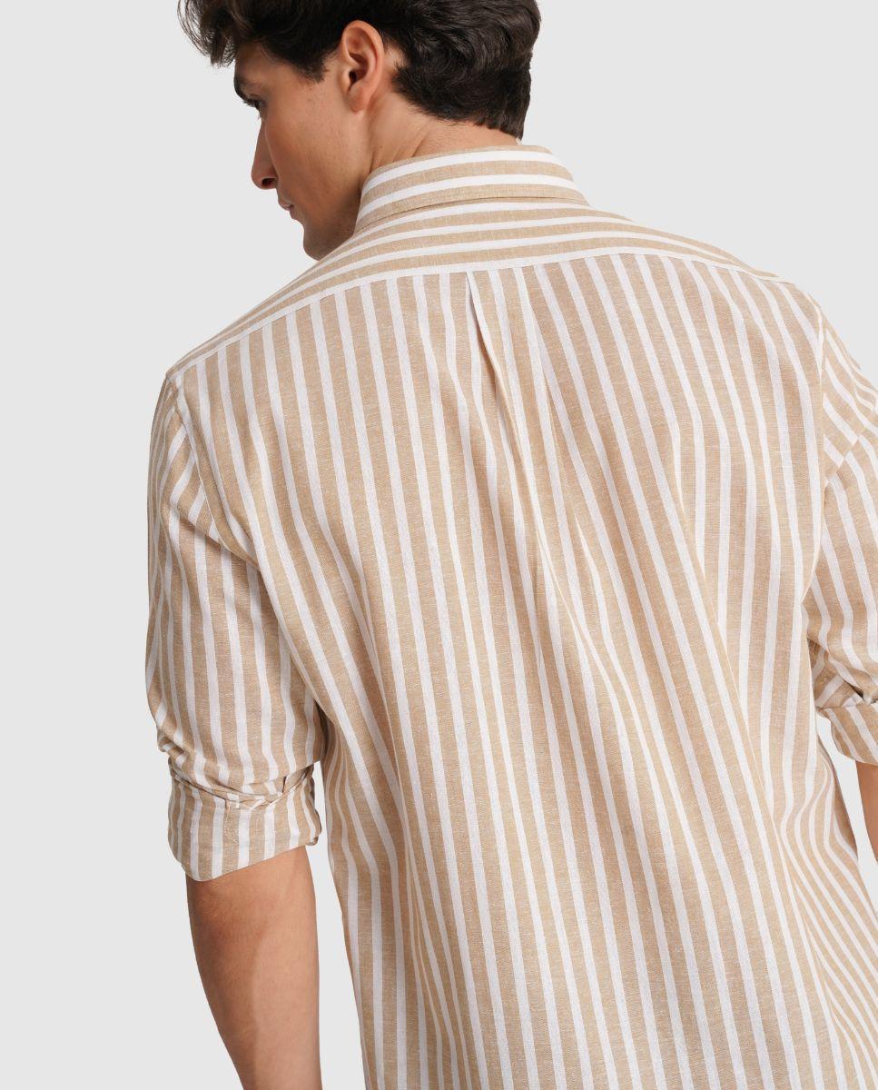 Camisa de Linho Às Riscas com Corte Regular Bege-2