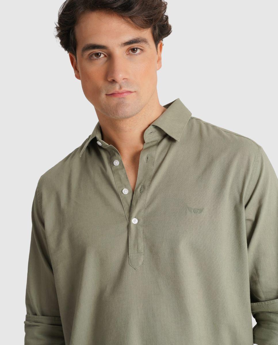 Camisa de Linho com Corte Regular Verde-3