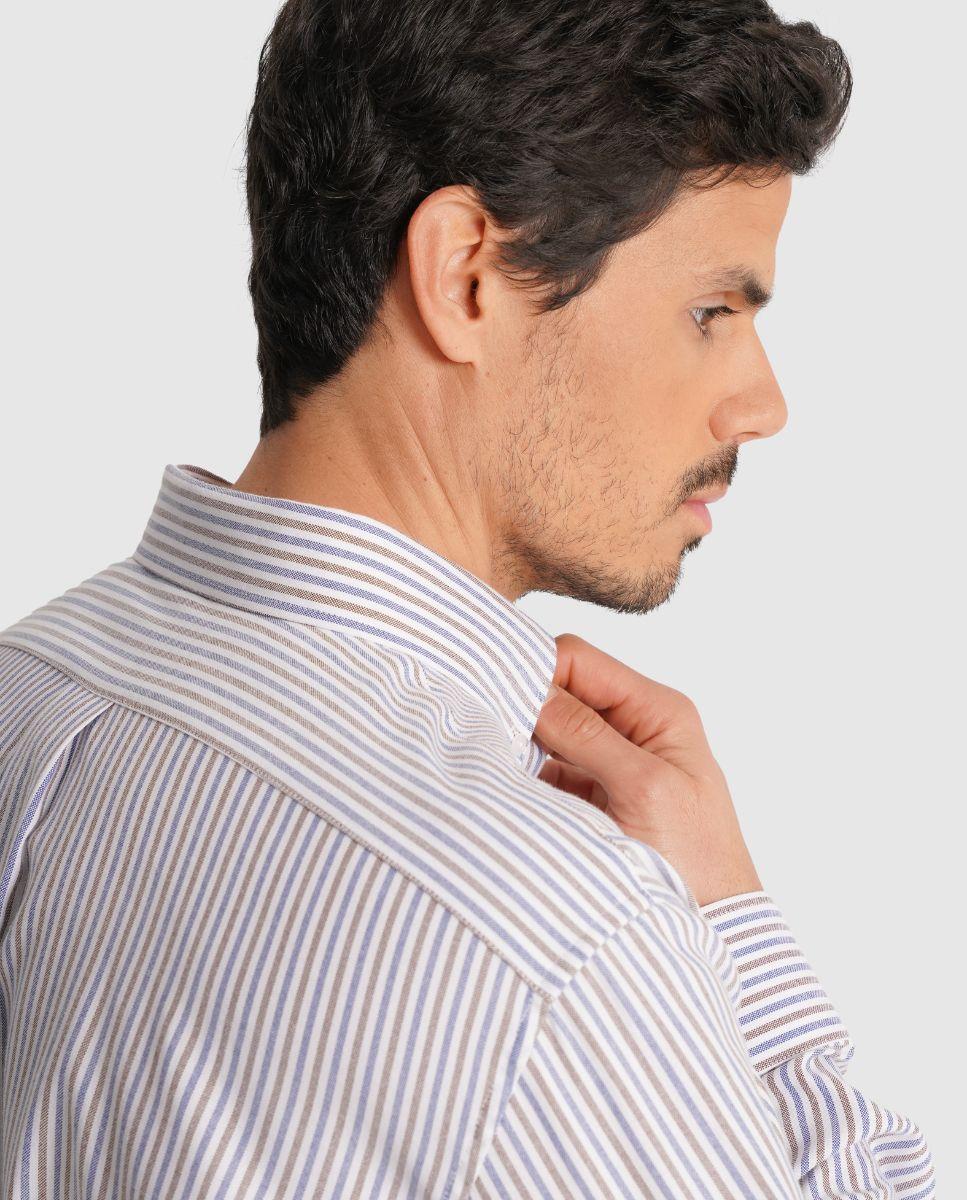 Camisa Às Riscas com Corte Regular Azul-2