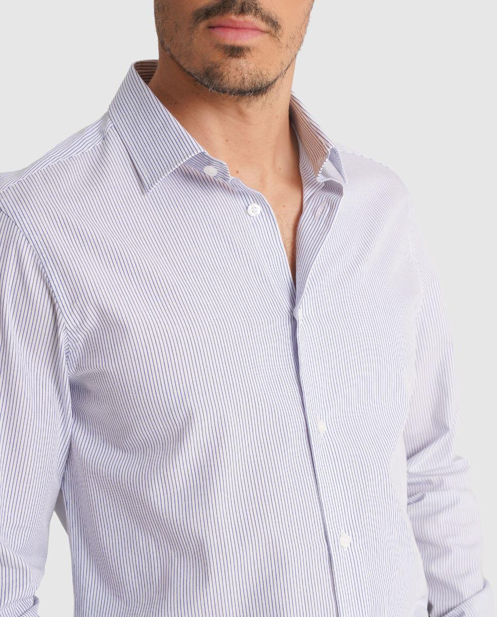 Camisa Às Riscas com Corte Slim Azul-3