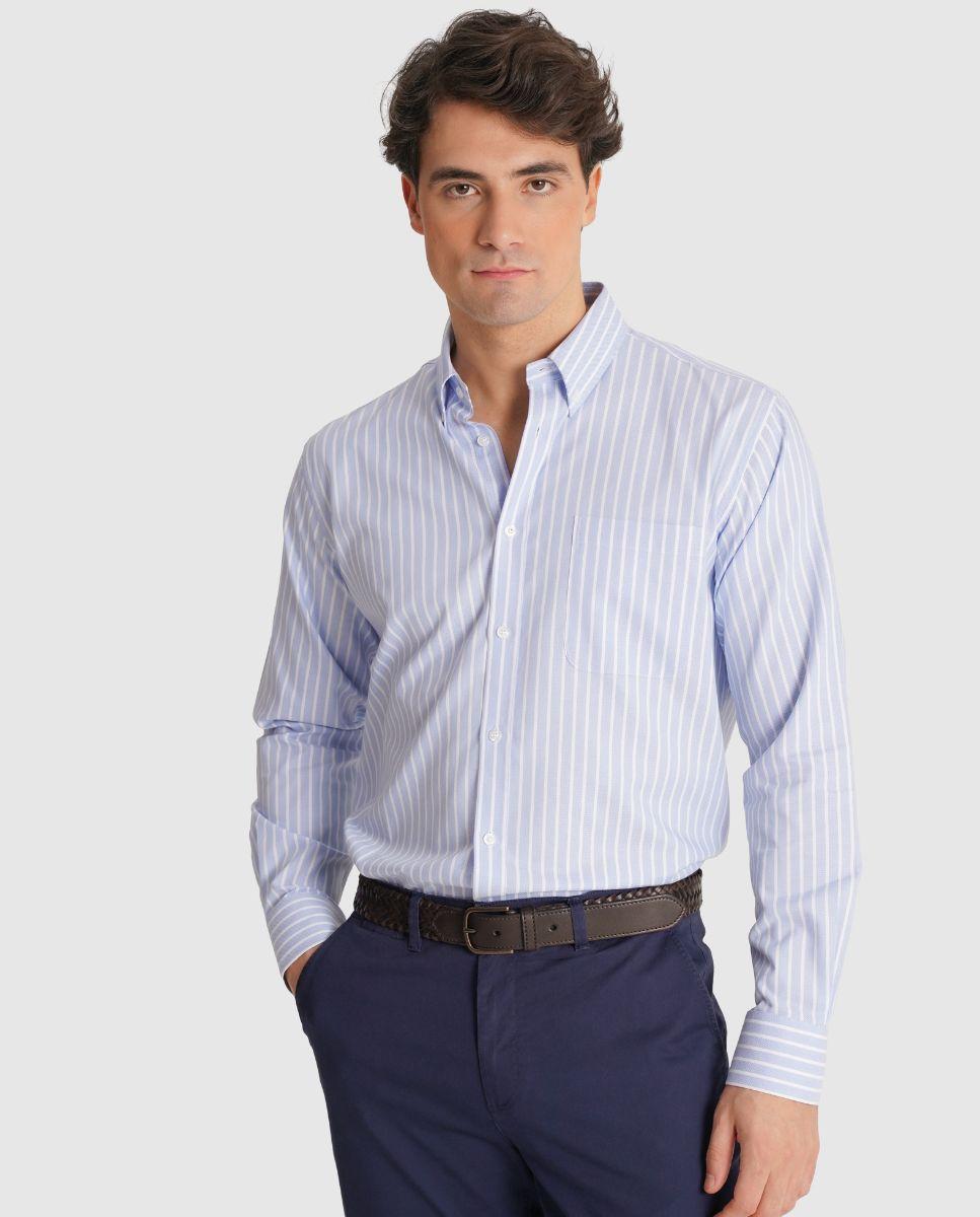 Imagem 0 de Camisa de Manga Comprida e Corte a Direito com Design Às Riscas