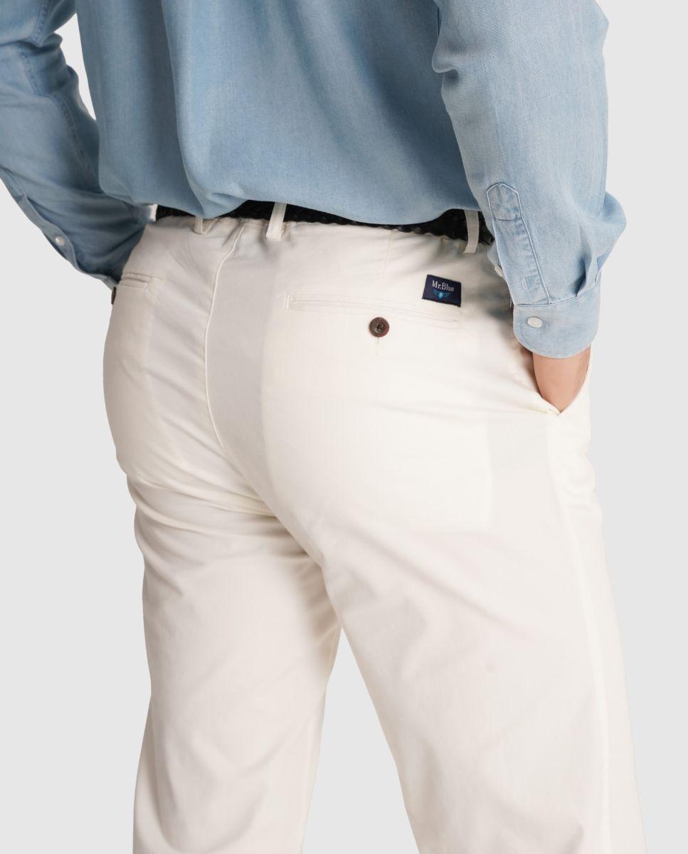 Calças Chino de Corte Regular Branco-2