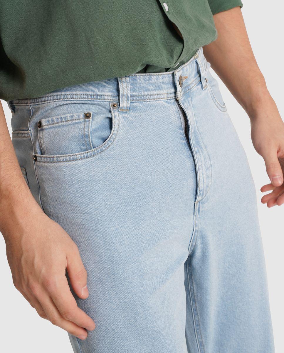 Jeans com Corte Regular Azul-claro-3