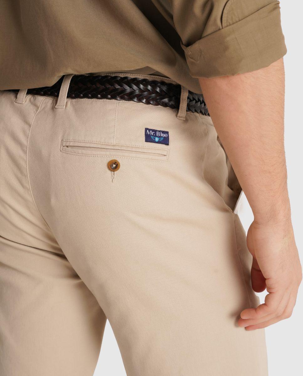 Calças Chino de Corte Regular Bege-3