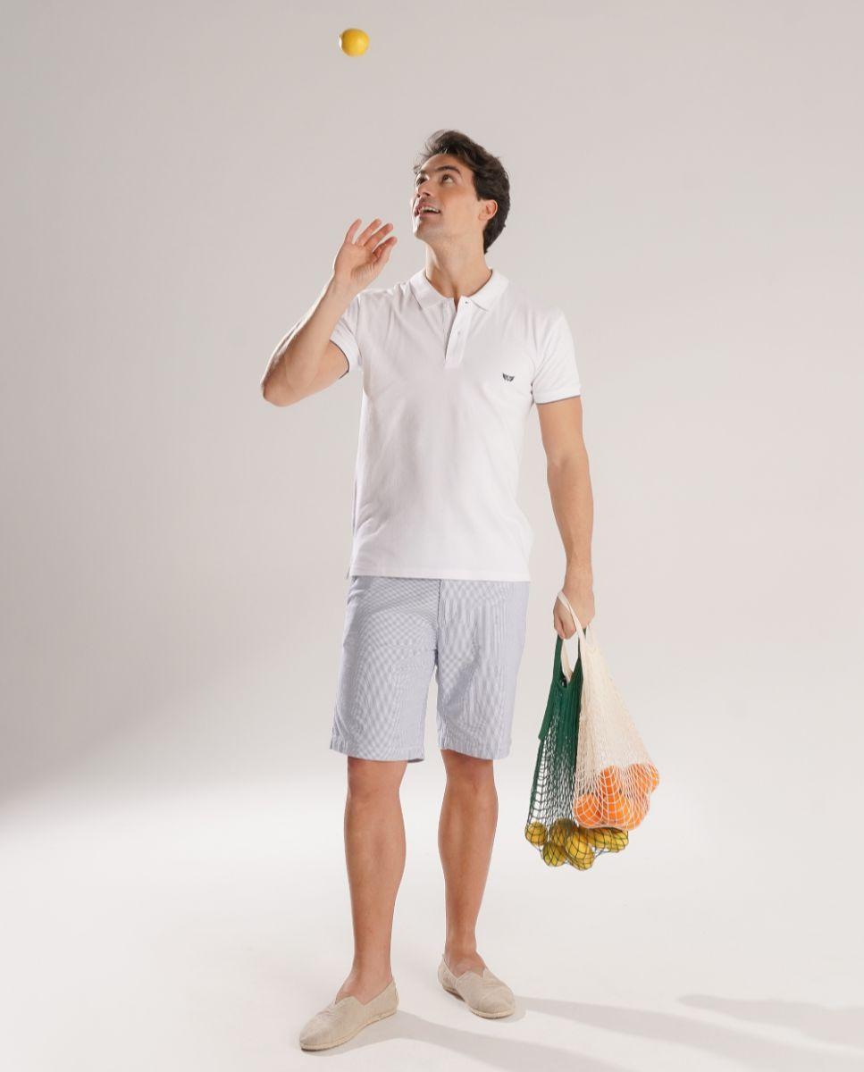 Imagem 0 de Bermudas com Bolsos e Fecho de Botão e Fecho Zip