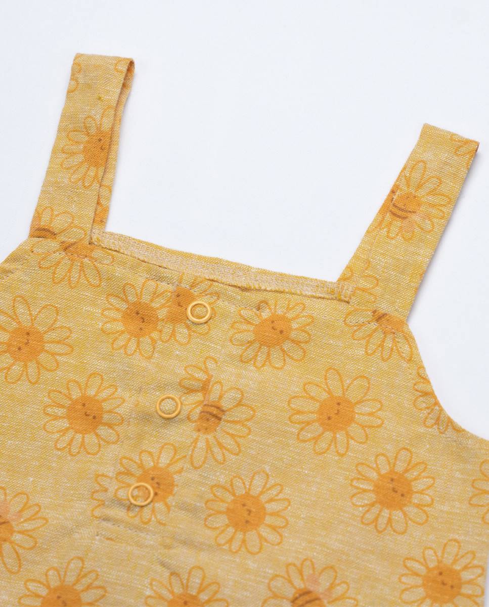 Conjunto de t-shirt e calções em linho FS Baby Amarelo-4