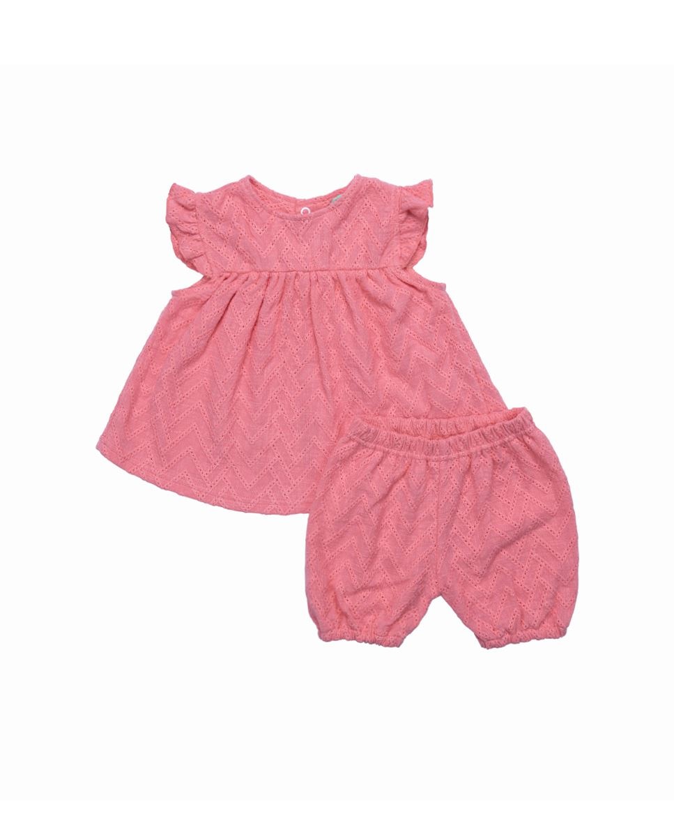 Imagem 0 de Conjunto de vestido e calções em tecido bordado