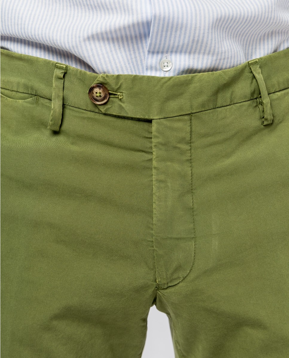 Calças Chino Soft Slim em Verde-escuro Verde-escuro-3