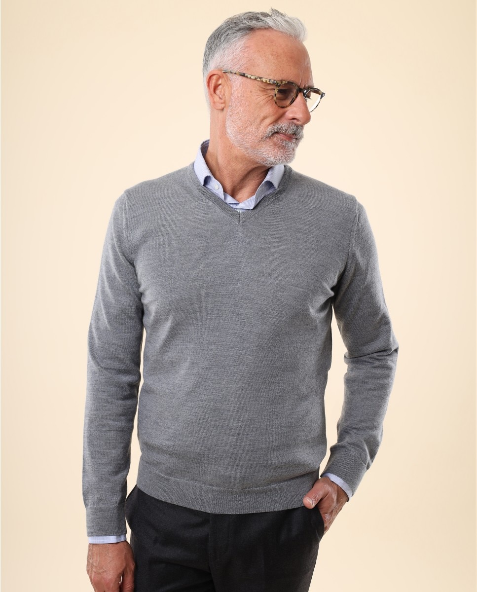 Imagem 0 de Camisola em Lã Fina Merino 100% em Cinzento