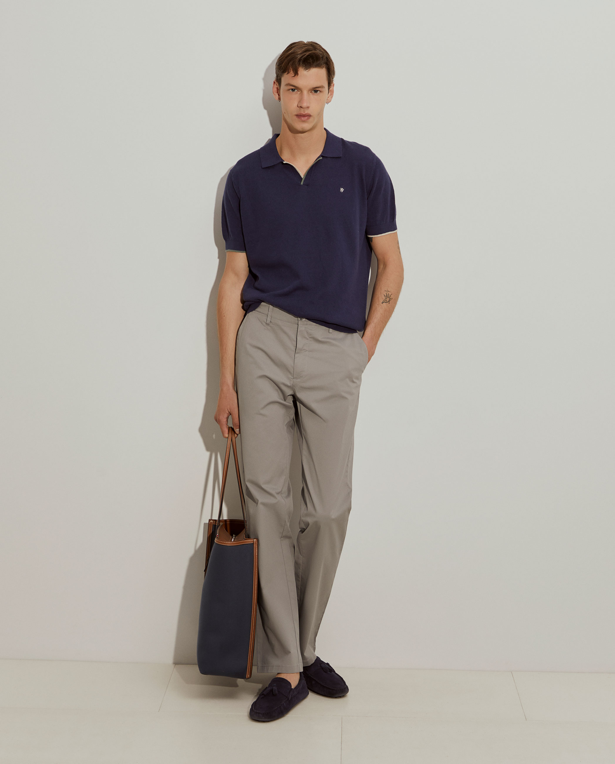 Calças Chino Regular Fit Cinzento-1