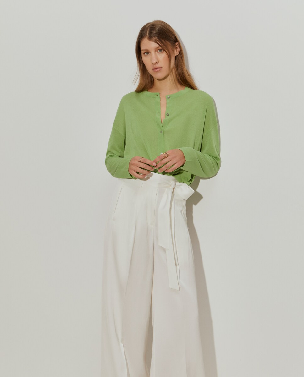Cardigan Curto com Fecho de Botões Verde-1