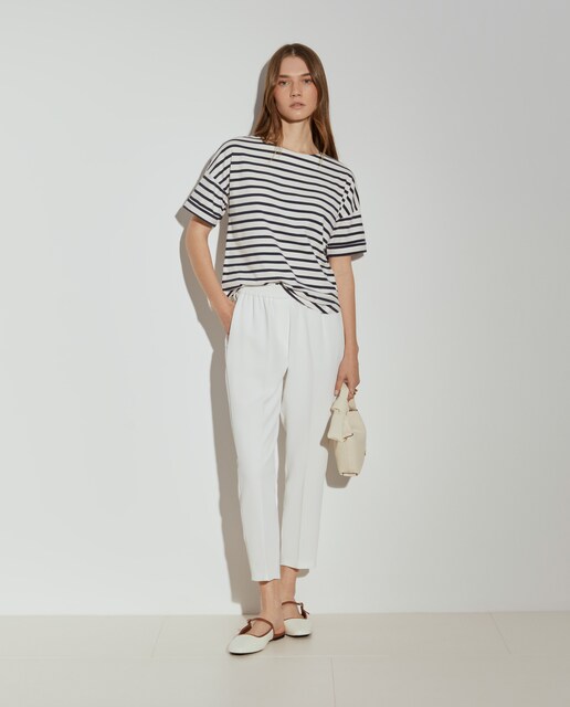 Imagem 0 de Calças Fluídas com Pinças