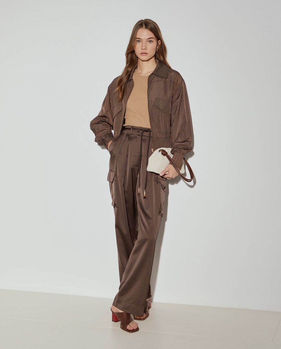 Blusão Bomber com Bolsos Castanho-2