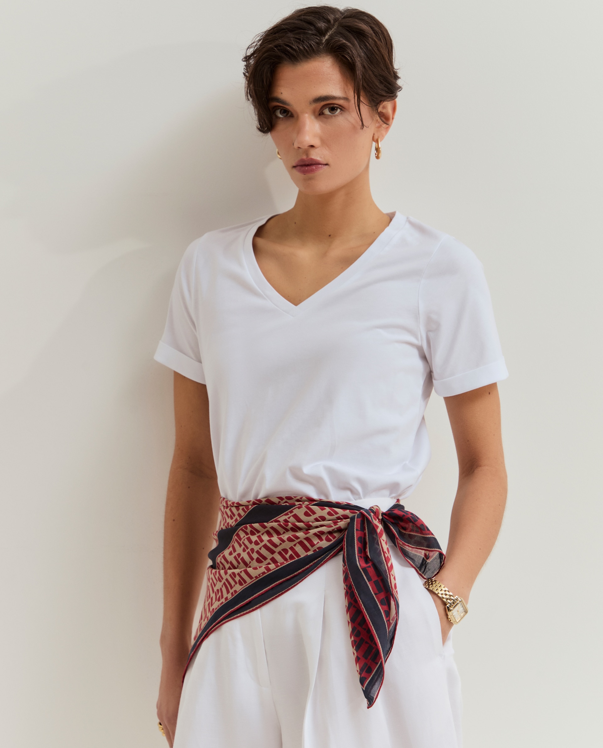 T-shirt de Algodão com Gola em V Branco-4