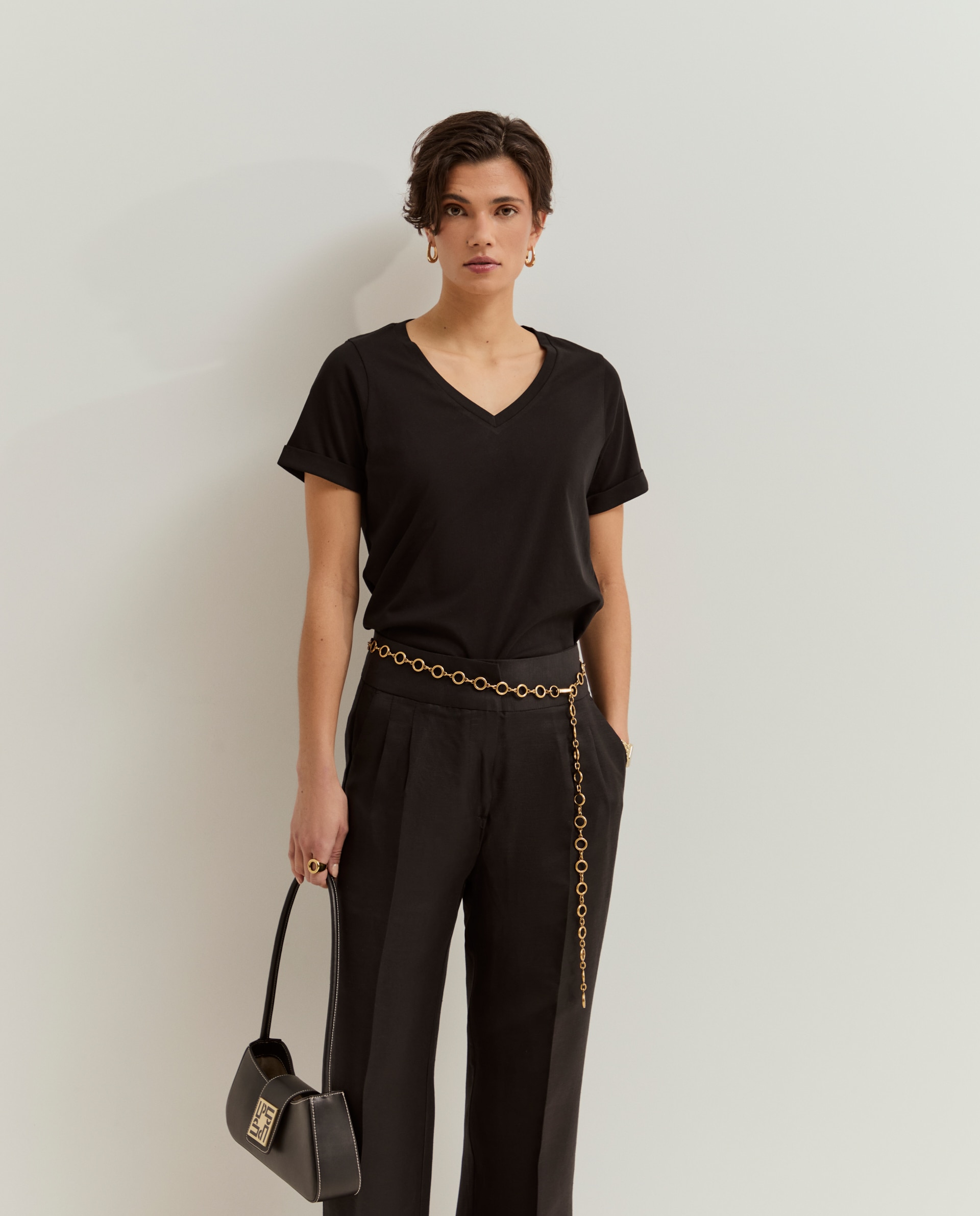 Imagem 0 de T-shirt em Algodão com Gola em V