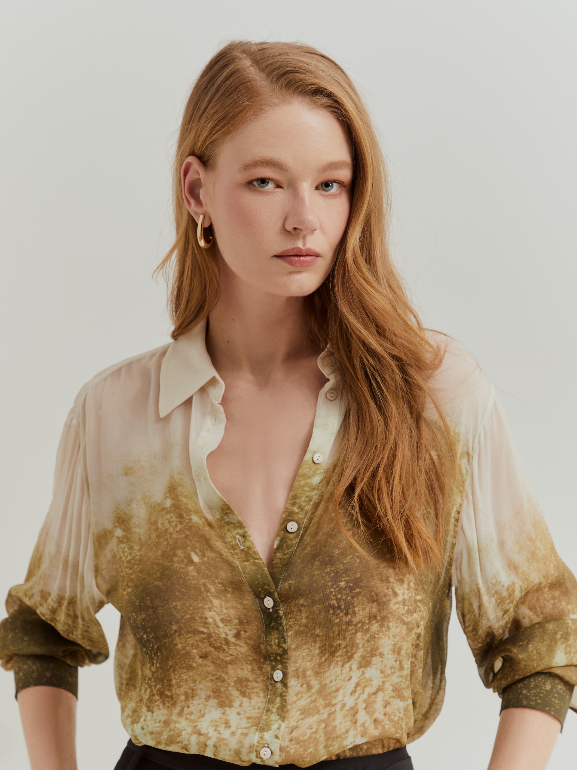 Imagem 0 de Camisa Fluida com Estampado Degradado