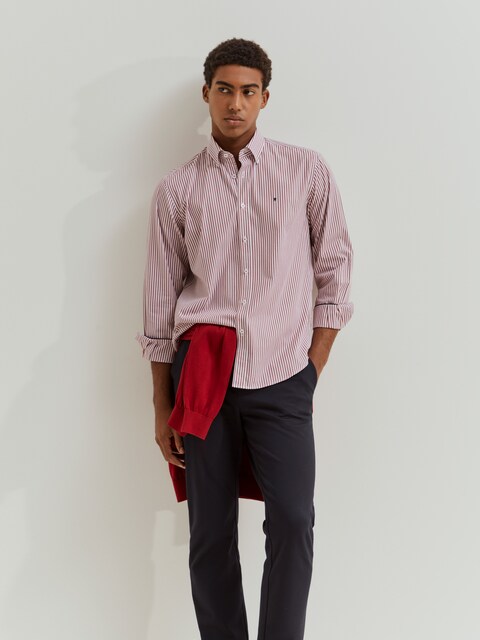 Imagem 0 de Camisa de Algodão Às Riscas de Corte Regular Fit em Vermelho