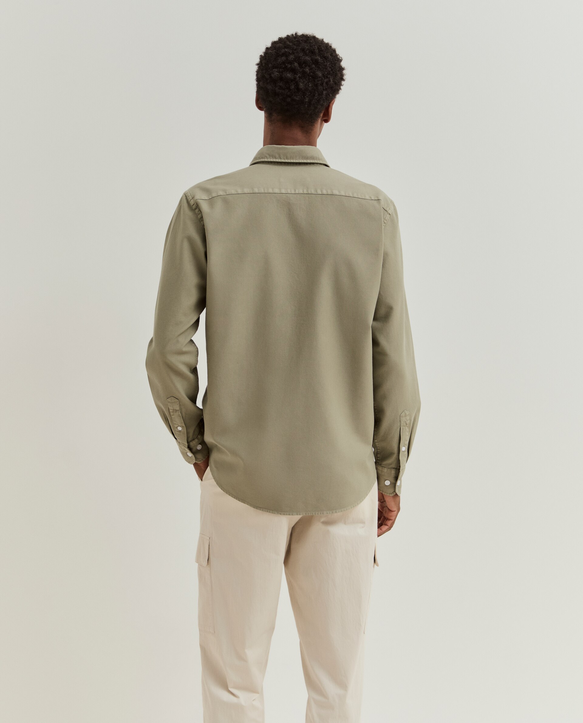 Camisa slim fit em piqué de algodão Verde-3