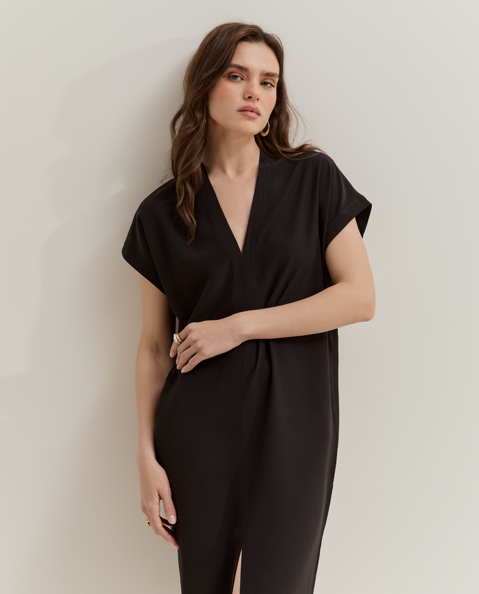 Vestido de Corte a Direito Preto-2