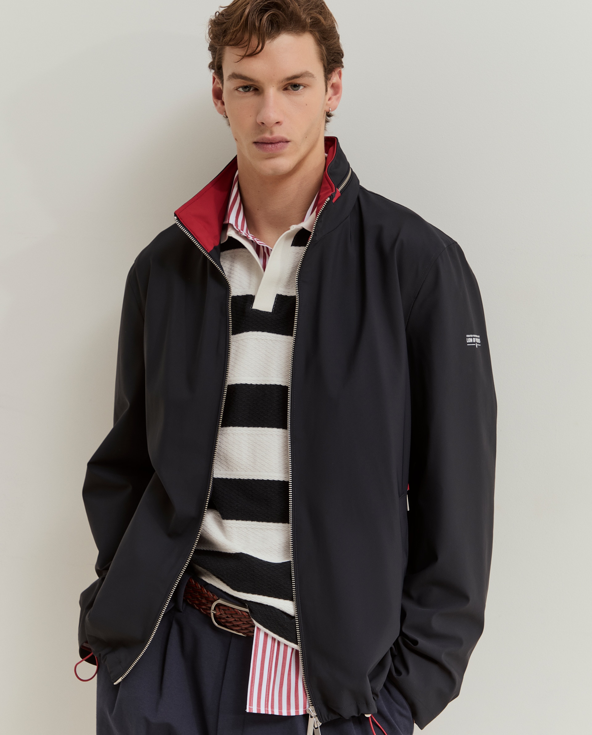 Imagem 0 de Blusão em tecido técnico