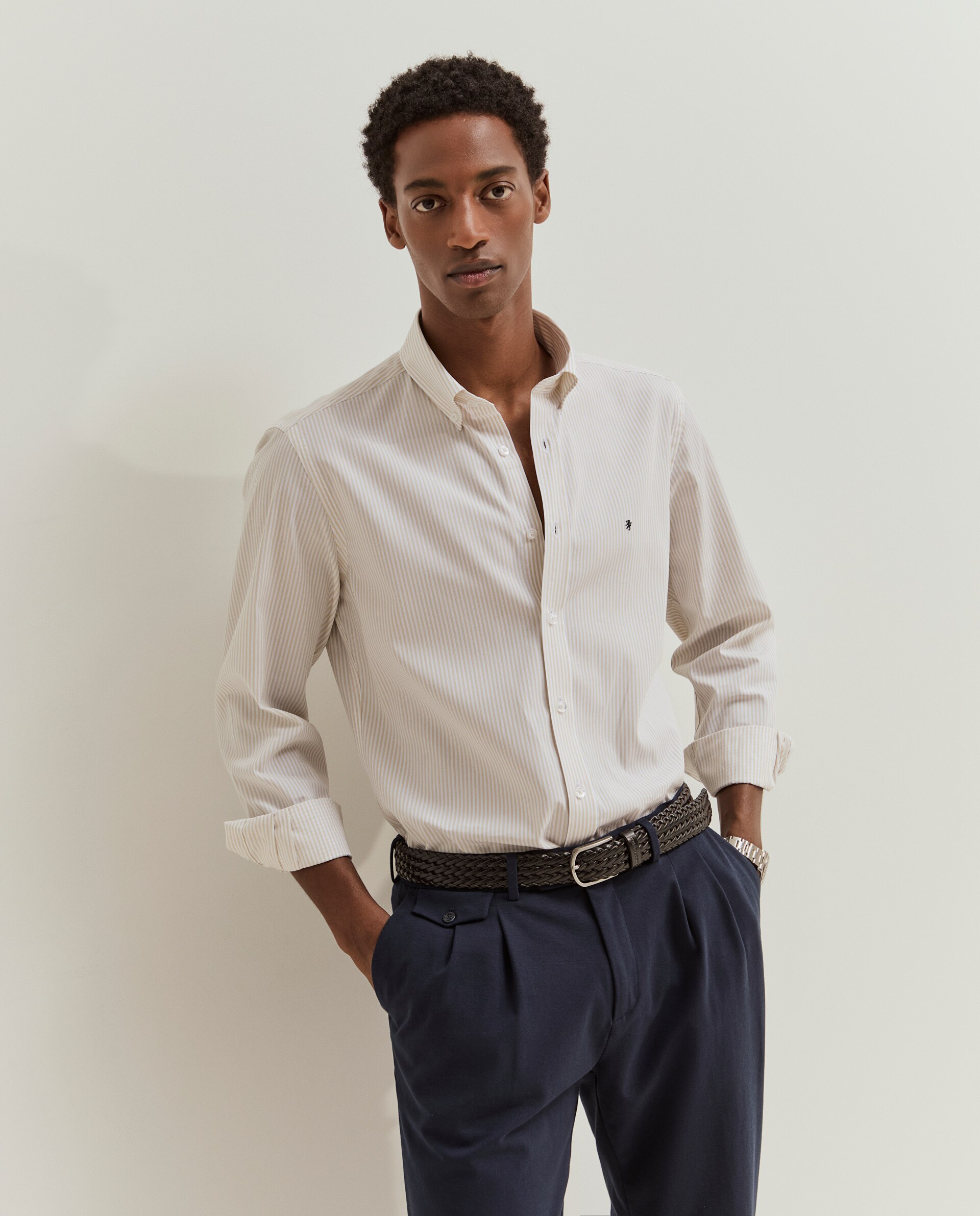 Camisa regular fit em algodão às riscas Branco-4