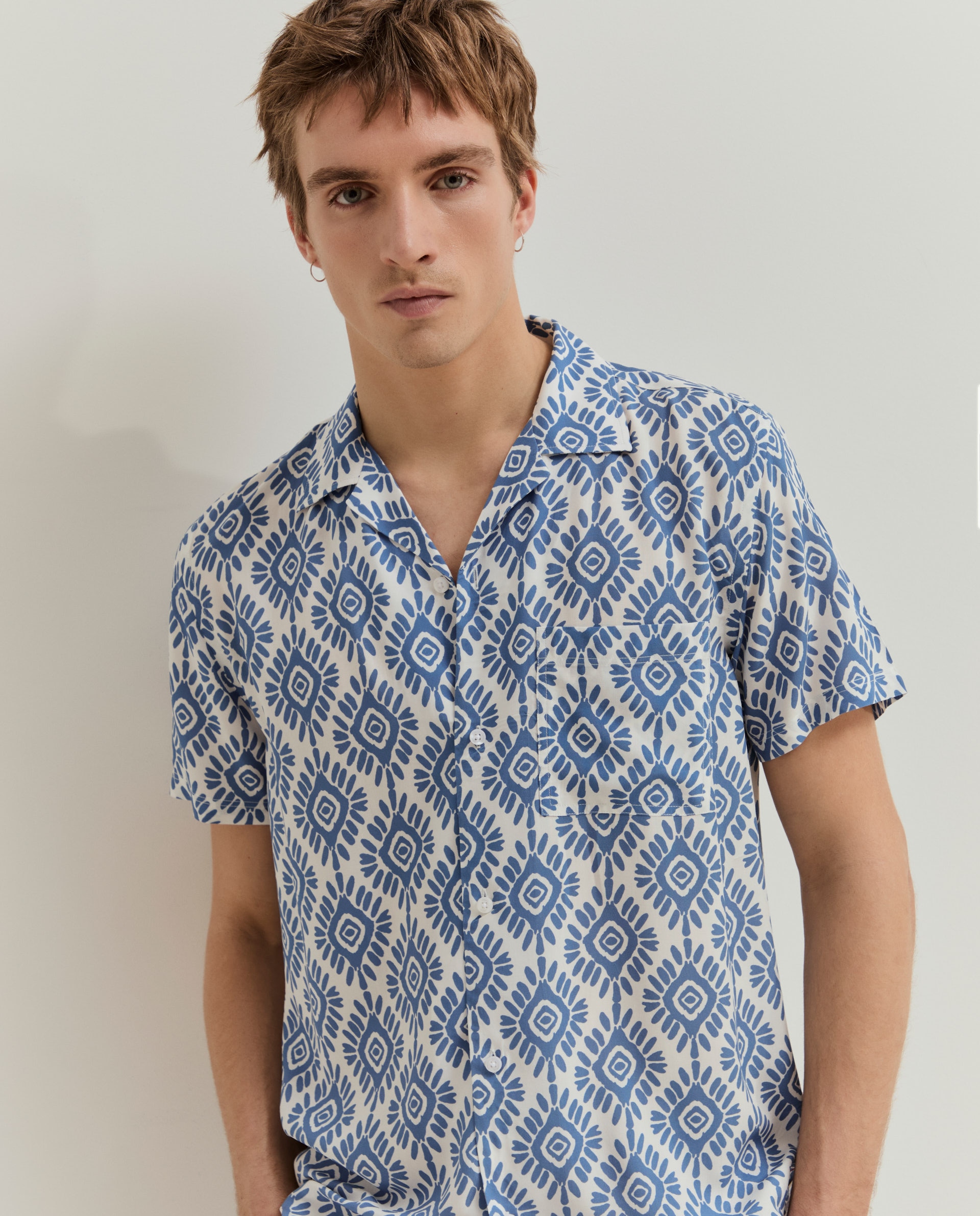 Camisa de Manga Curta Estampada Azul-4