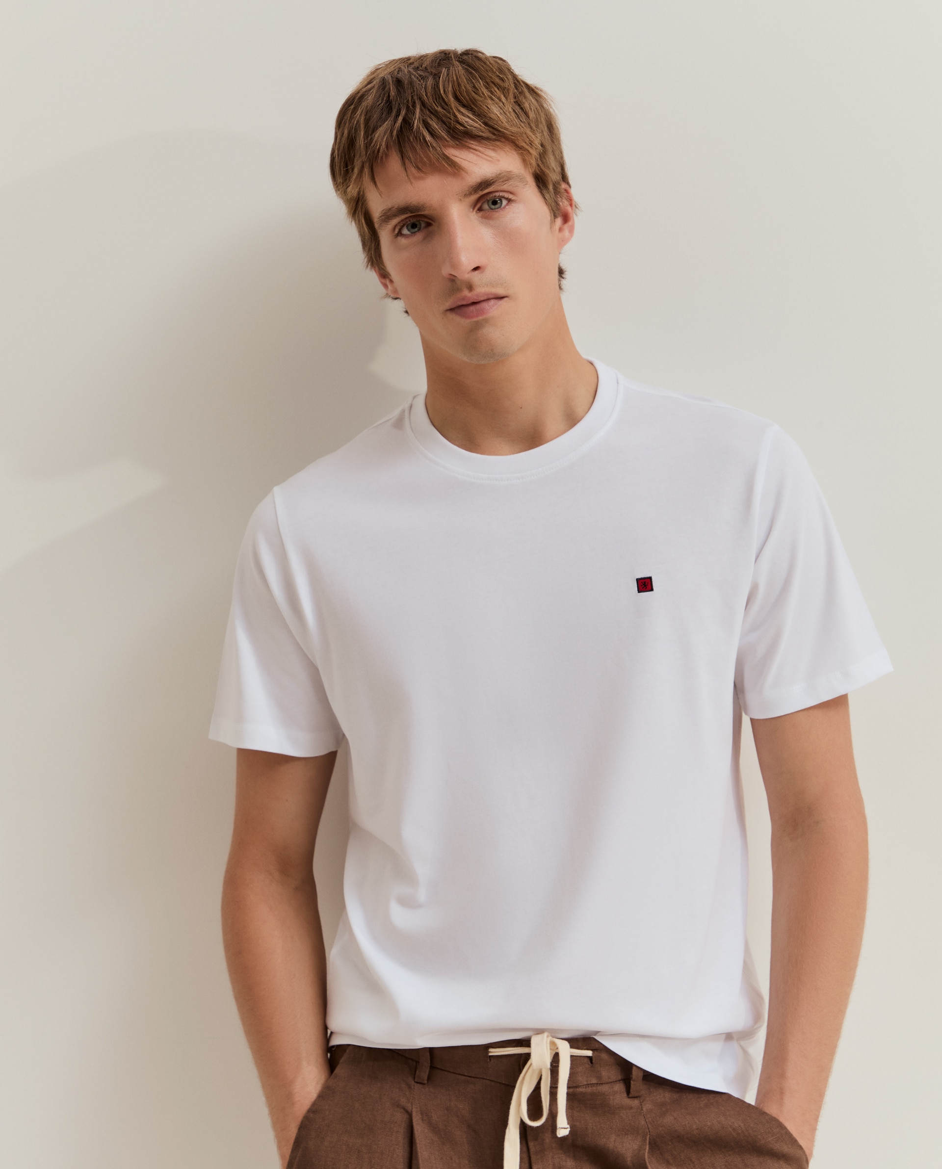 T-shirt Básica em Algodão em Branco Branco-4