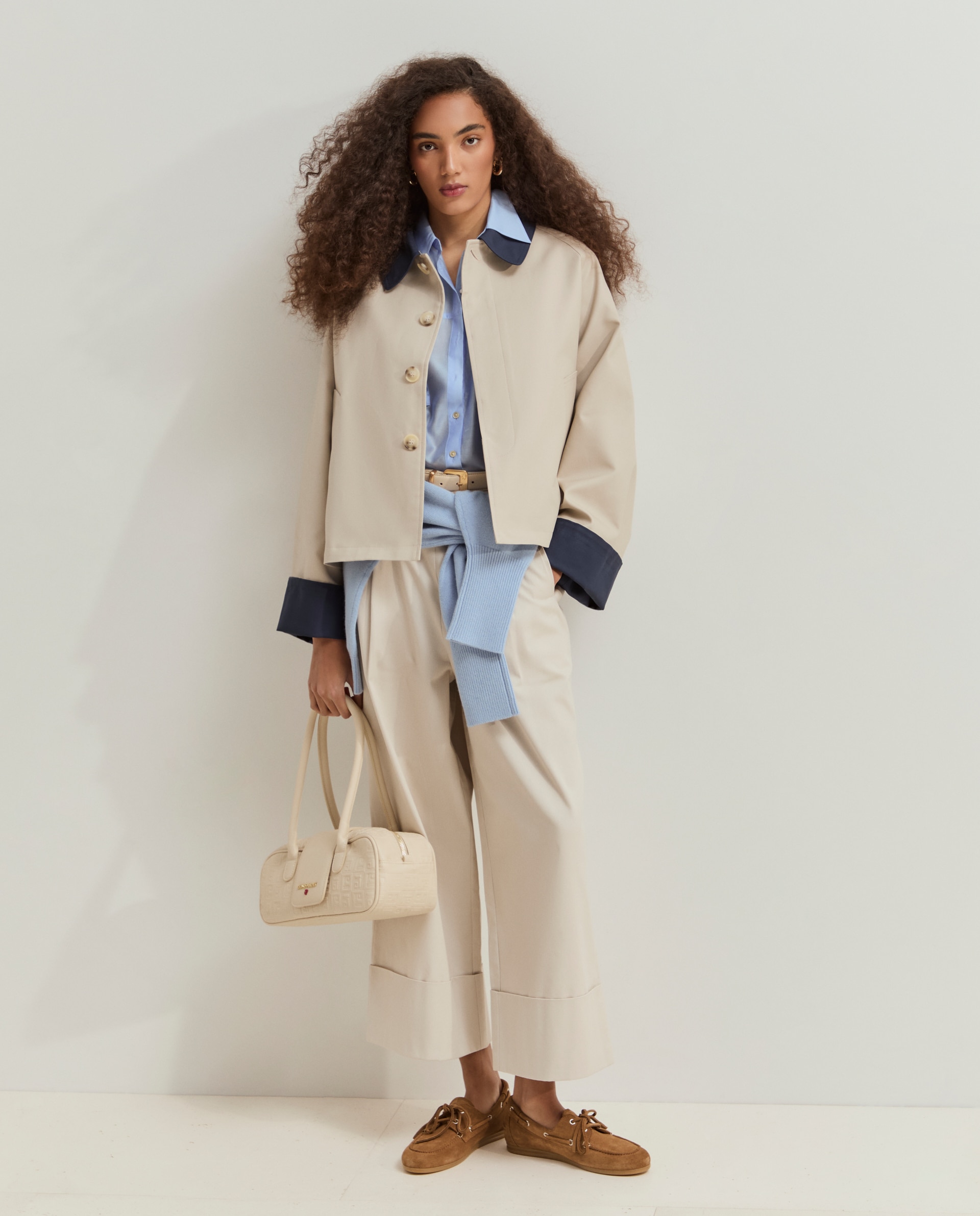 Imagem 0 de Casaco curto de manga raglan com punhos em contraste