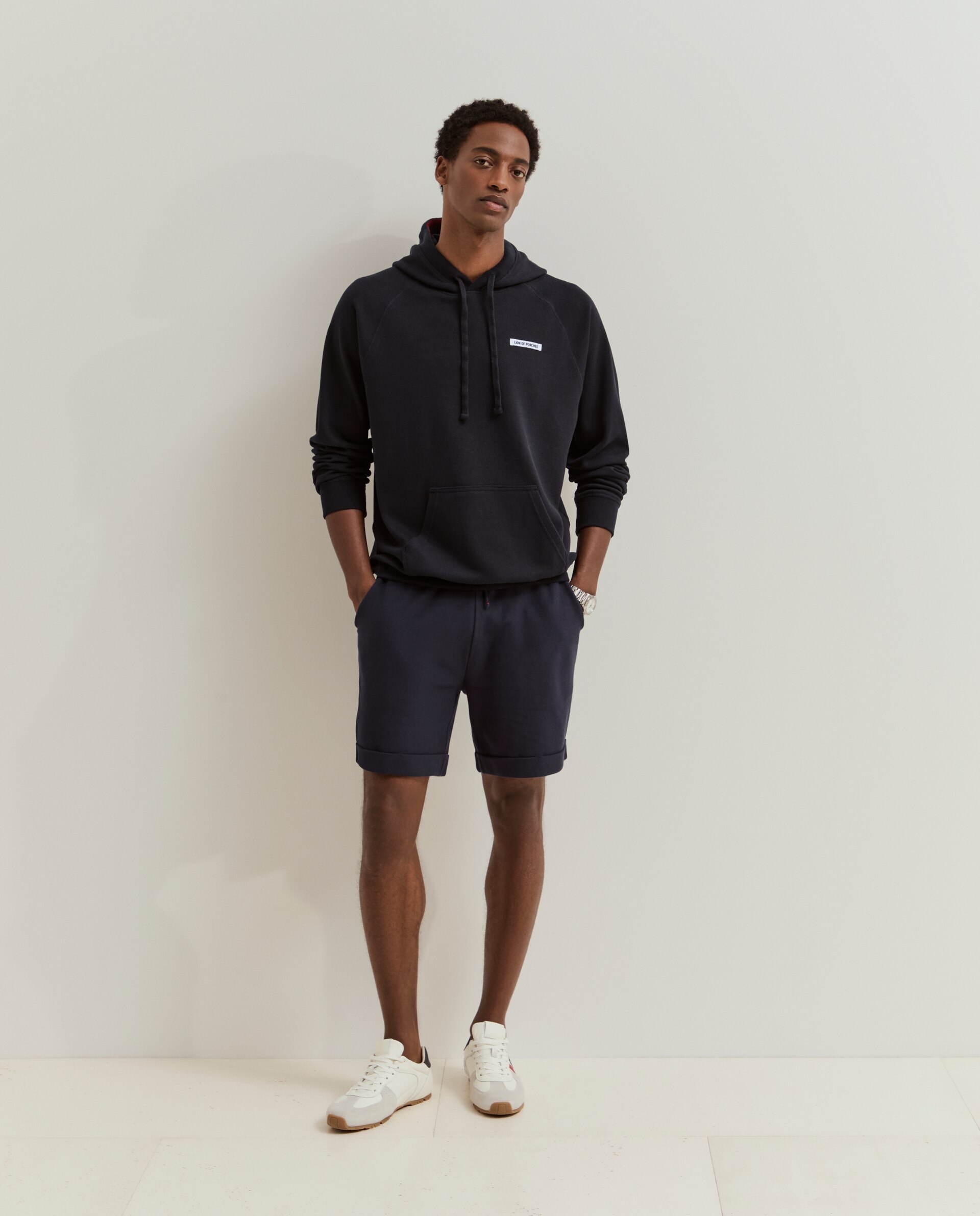 Sweatshirt com capuz Azul-marinho-4