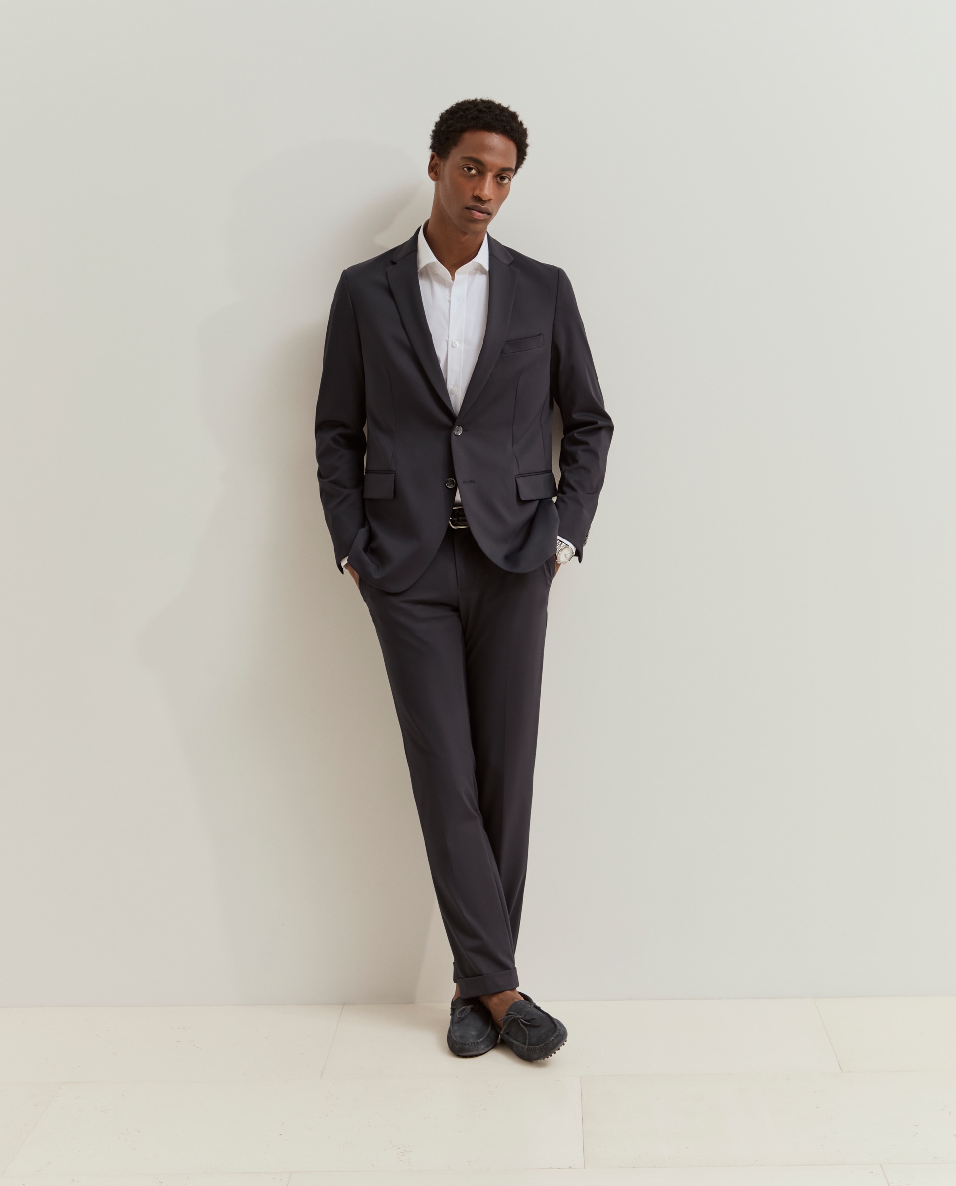 Blazer slim fit em tecido técnico Azul-marinho-4