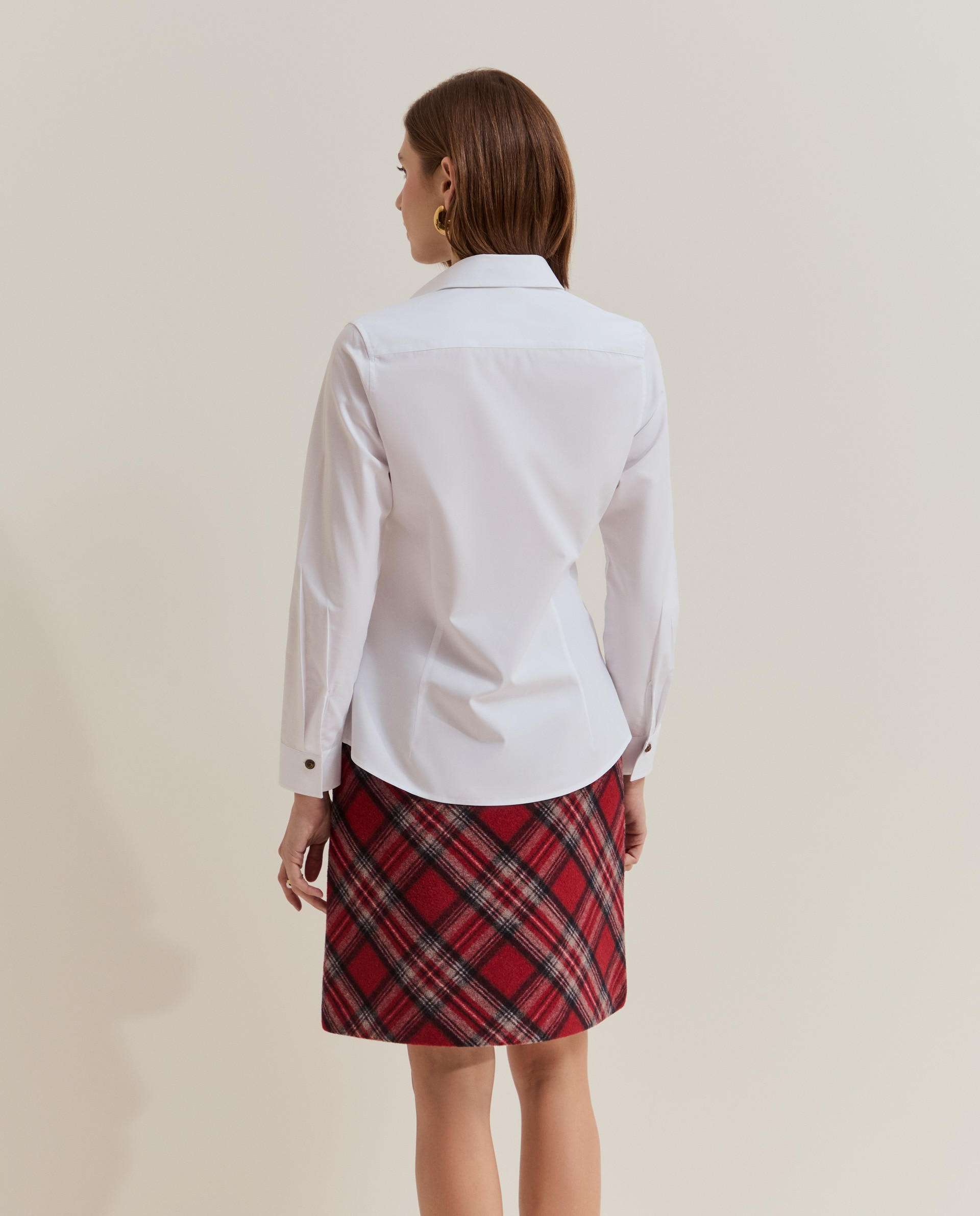 Camisa com Escudo Branco-3