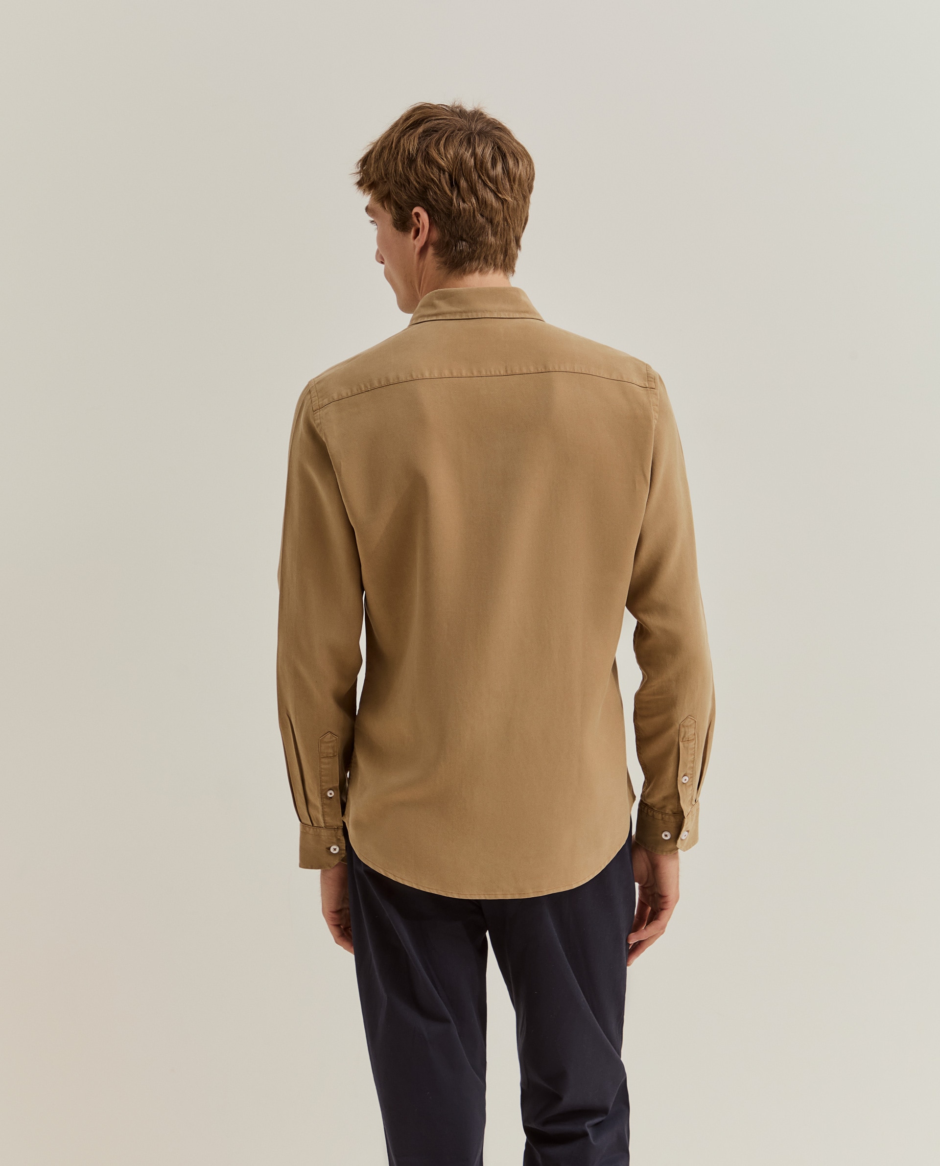 Camisa em Linho e Liocel de Corte Slim Fit Bege-3