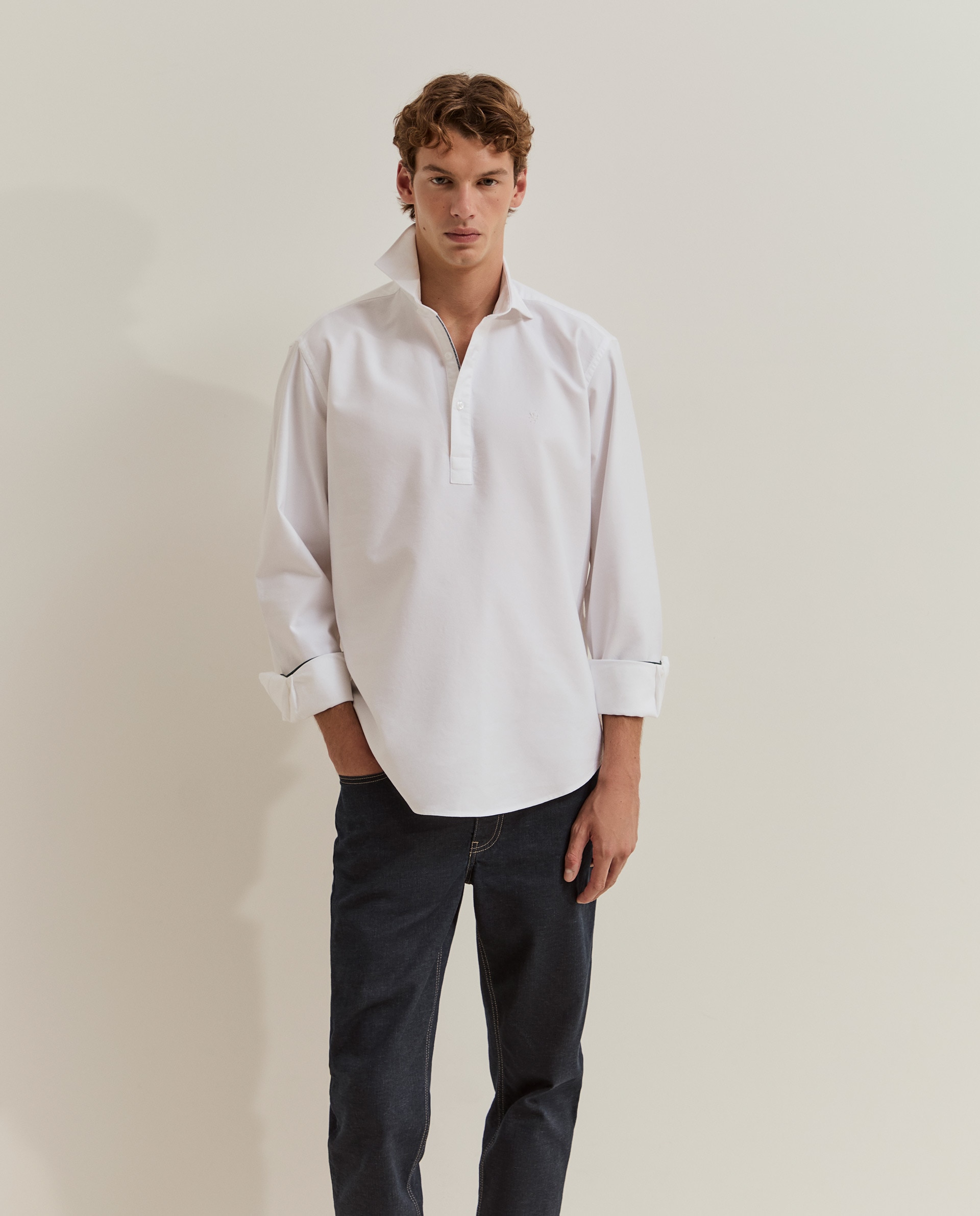 Camisa Regular Fit em Algodão Branco-2