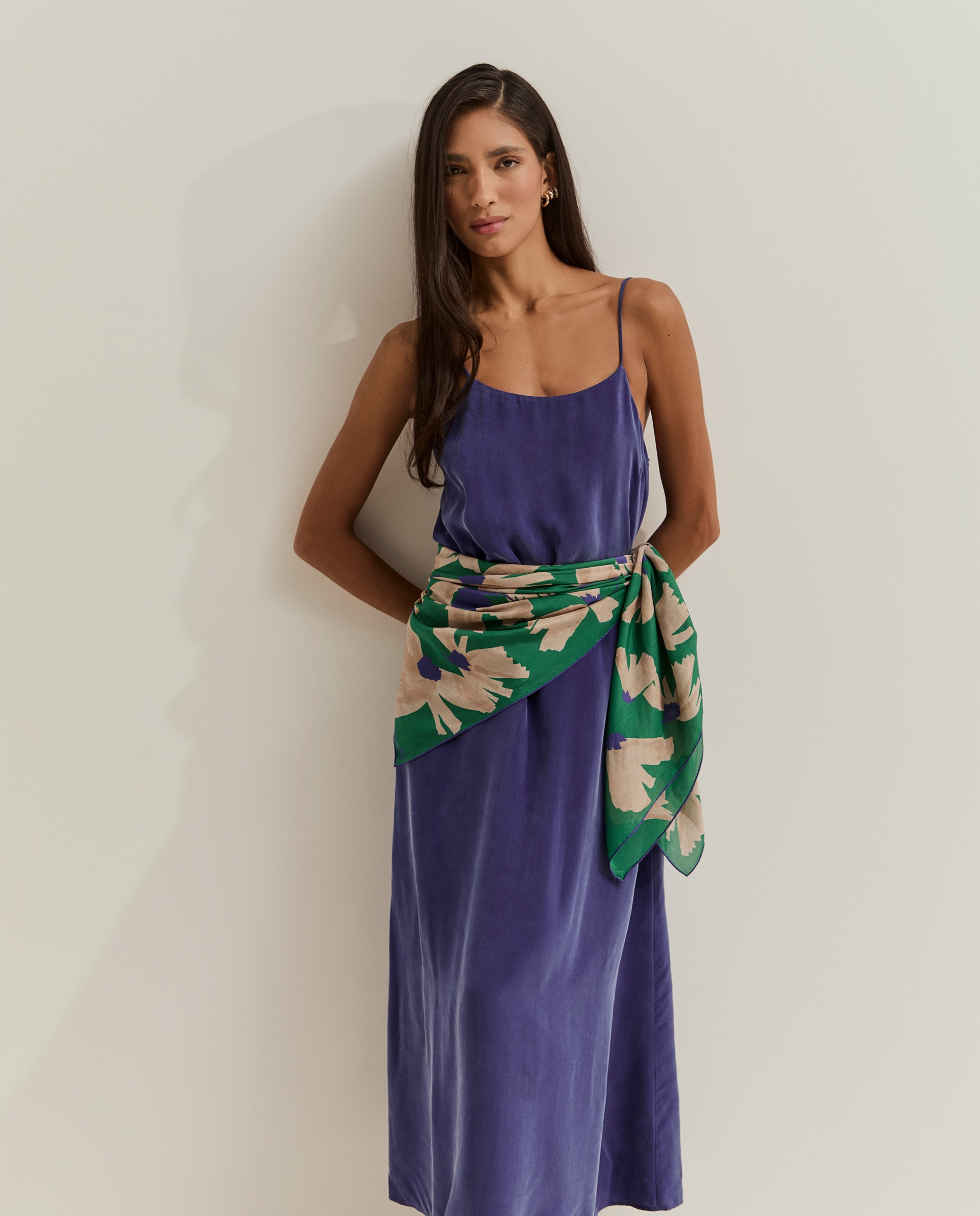 Vestido de Cupro com Alças Finas Azul-4
