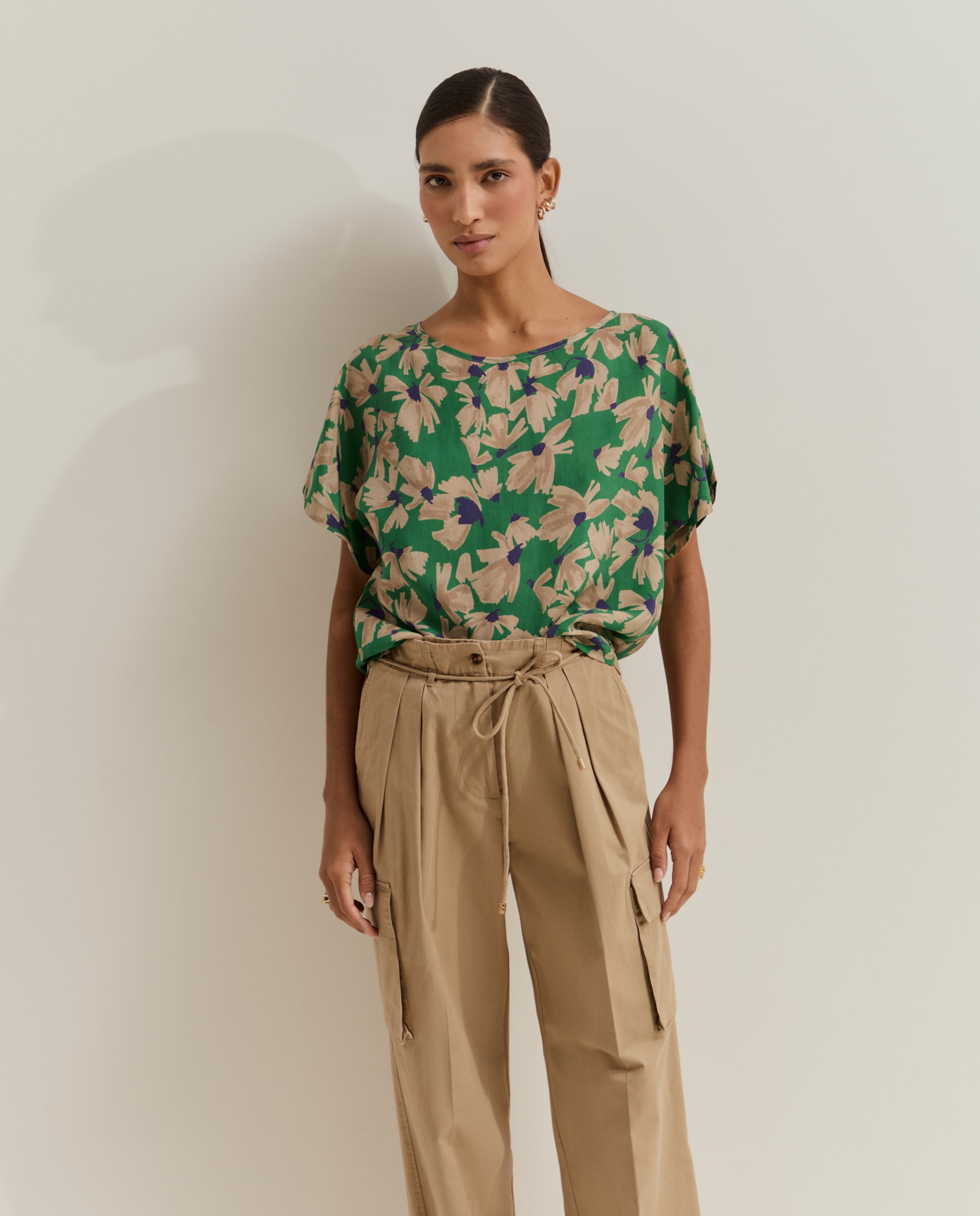 Blusa Floral de Lyocell Verde-2
